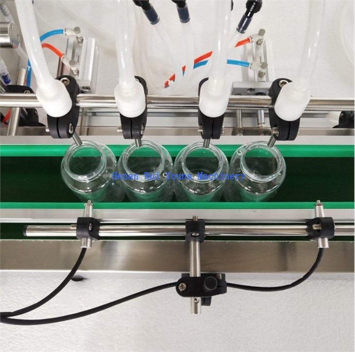 4 heads liquid bottle filling machine (4)